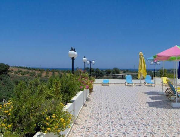 Pinelopi Apartments Георгиуполис Экстерьер фото
